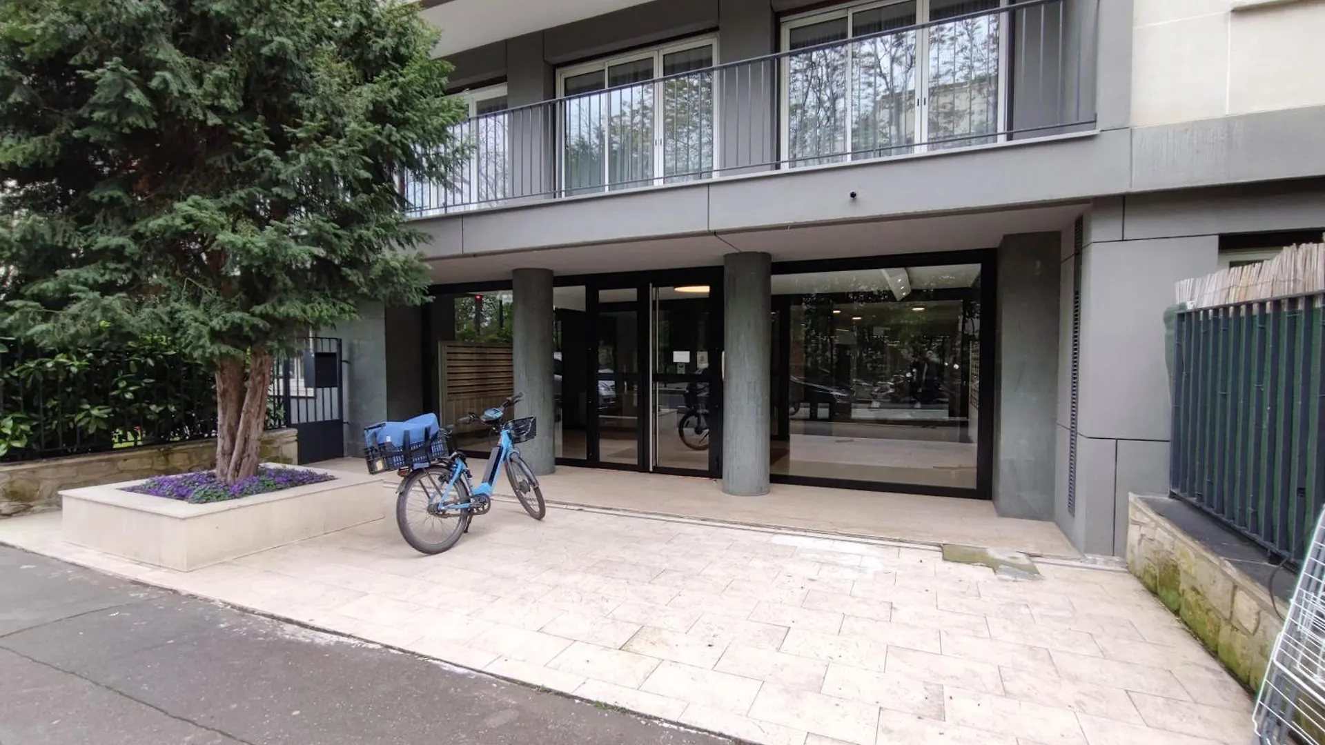 Apartment Montmorency Paris