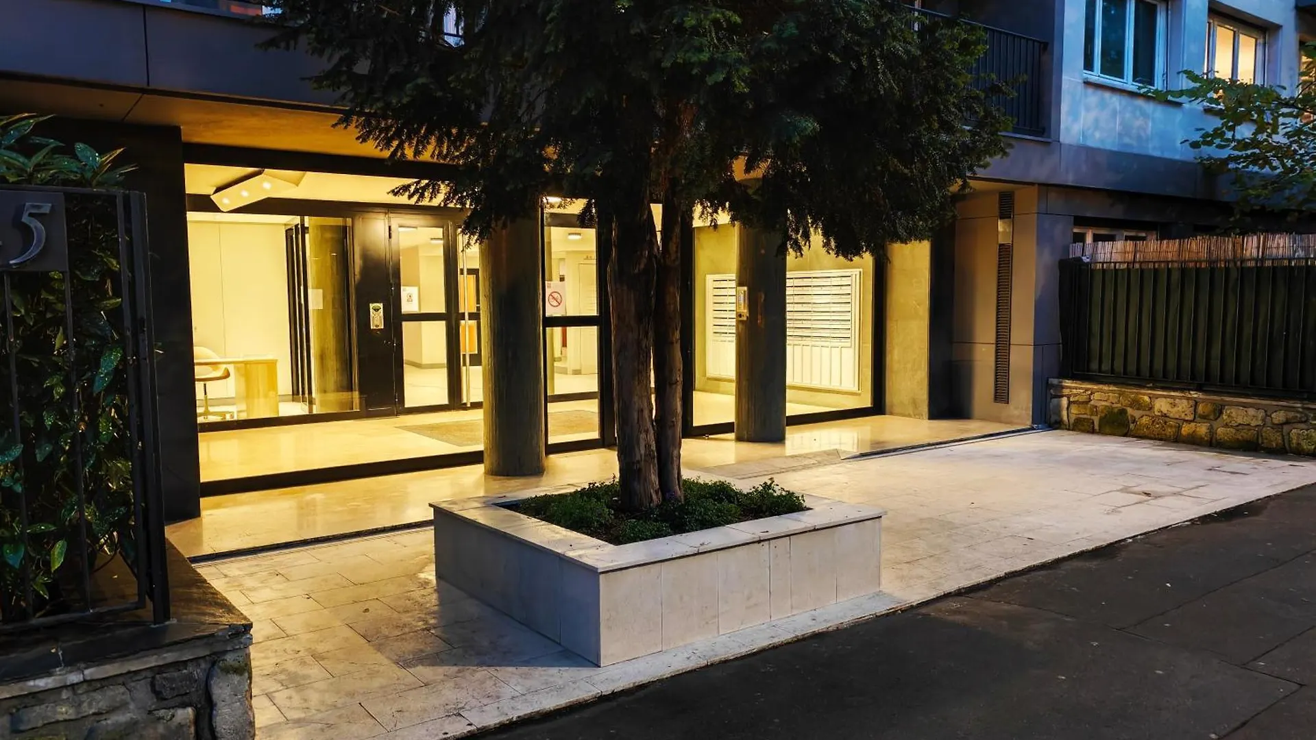Apartament Montmorency *